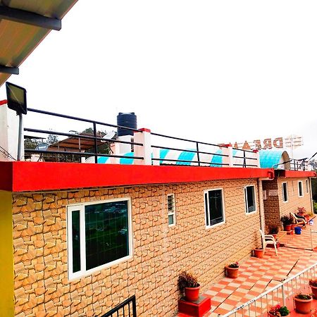 Bs Dreamz Ooty Apartment Bagian luar foto