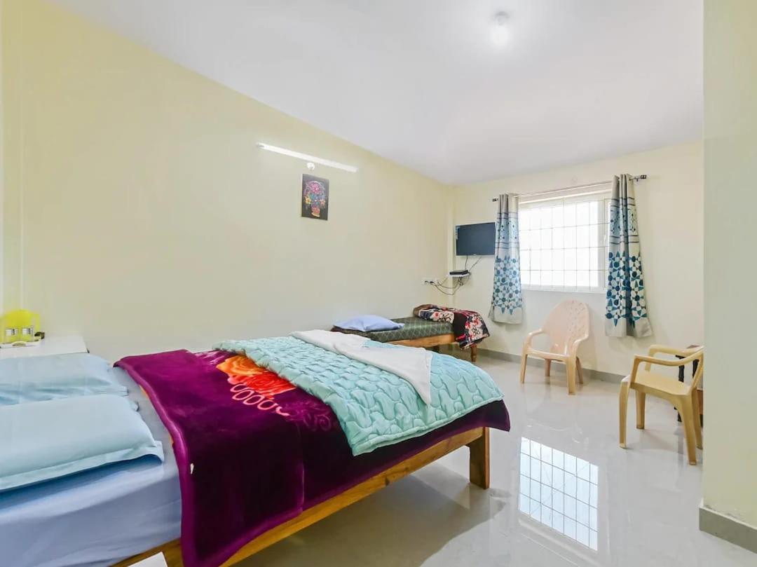 Bs Dreamz Ooty Apartment Bagian luar foto